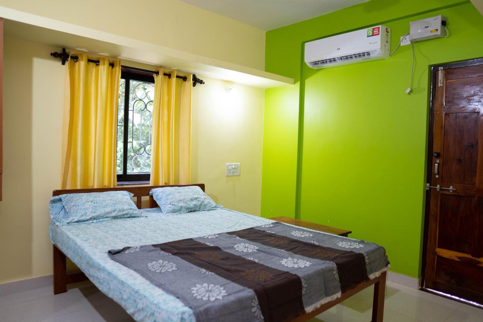 Dhanashree Riverview Hotel Corgao Exterior foto